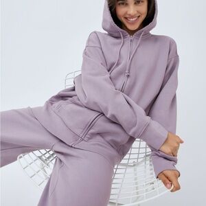 Aritzia TNA Cropped Lavender Zip Up Hoodie and Sweatpants Set